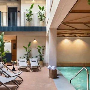 https://magno-apartments-castilla.es-andalucia.com