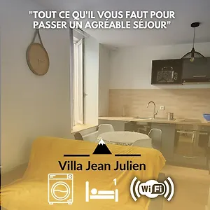 https://villa-jean-julien-le-capucin-appartement-t1-1-chambres.hotels-rhonealpes.com