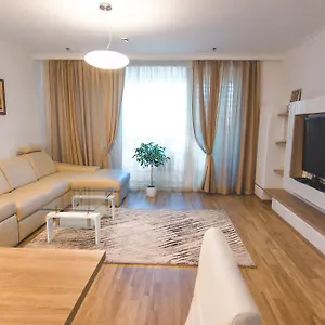 Hauptbahnhof Arsenal Apartment Wien